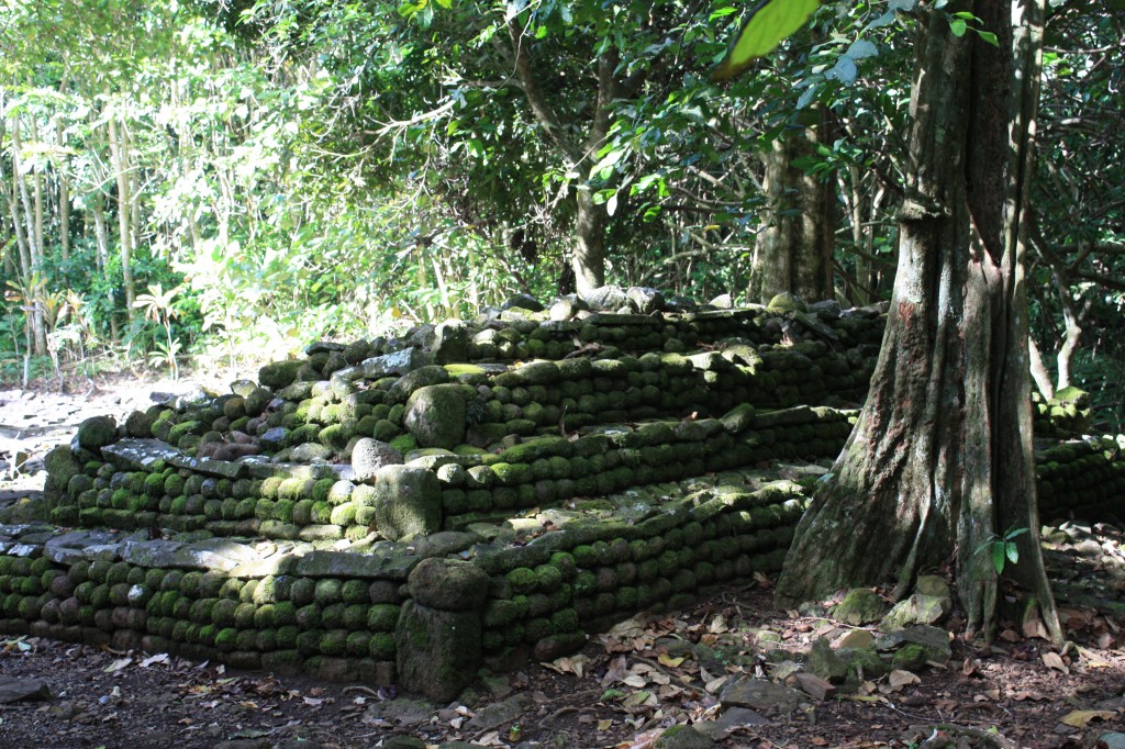 cronicas viajeras templos moorea