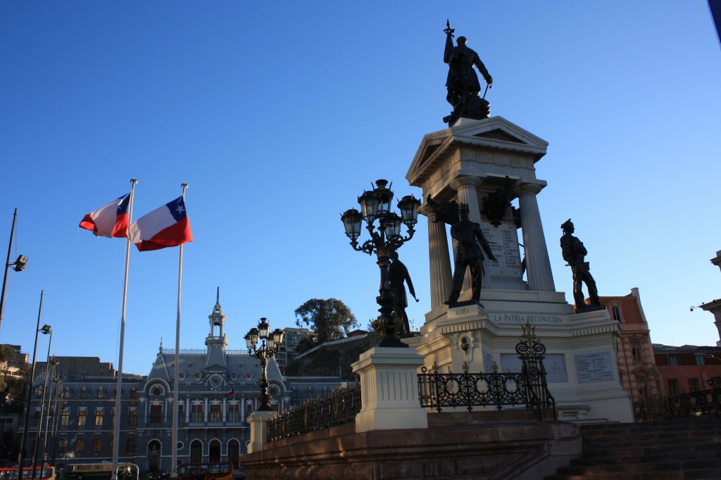 valparaiso plaza arturo prat