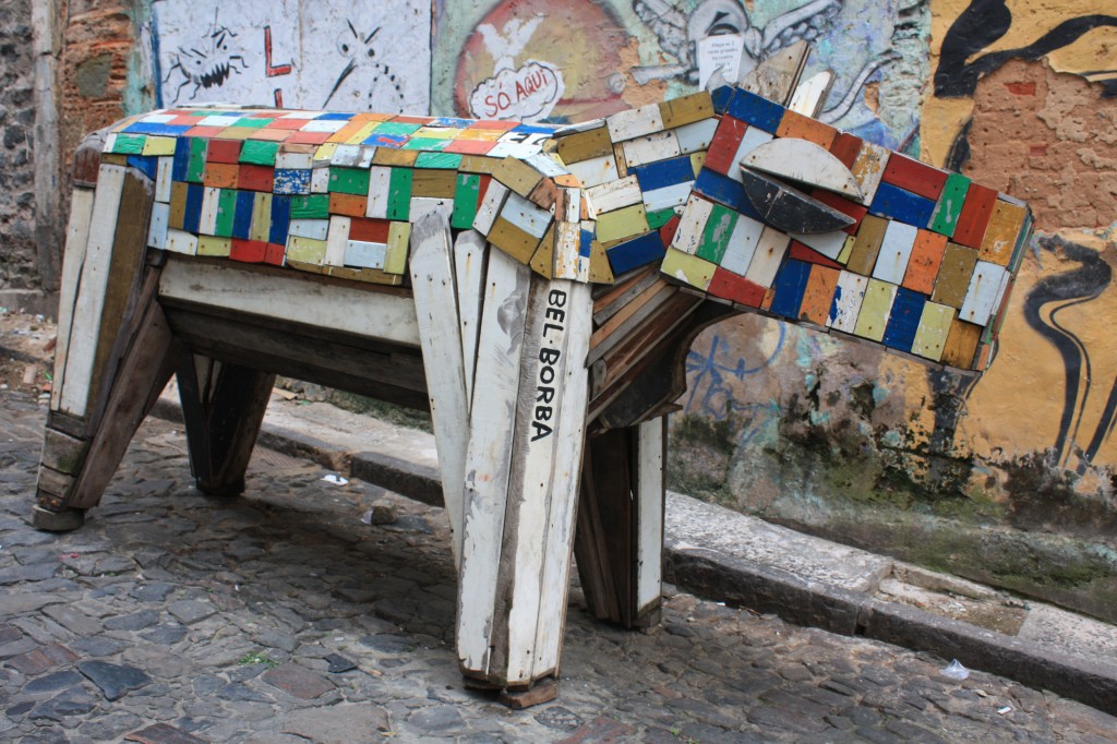 pelourinho escultura bel borba cronicas viajeras
