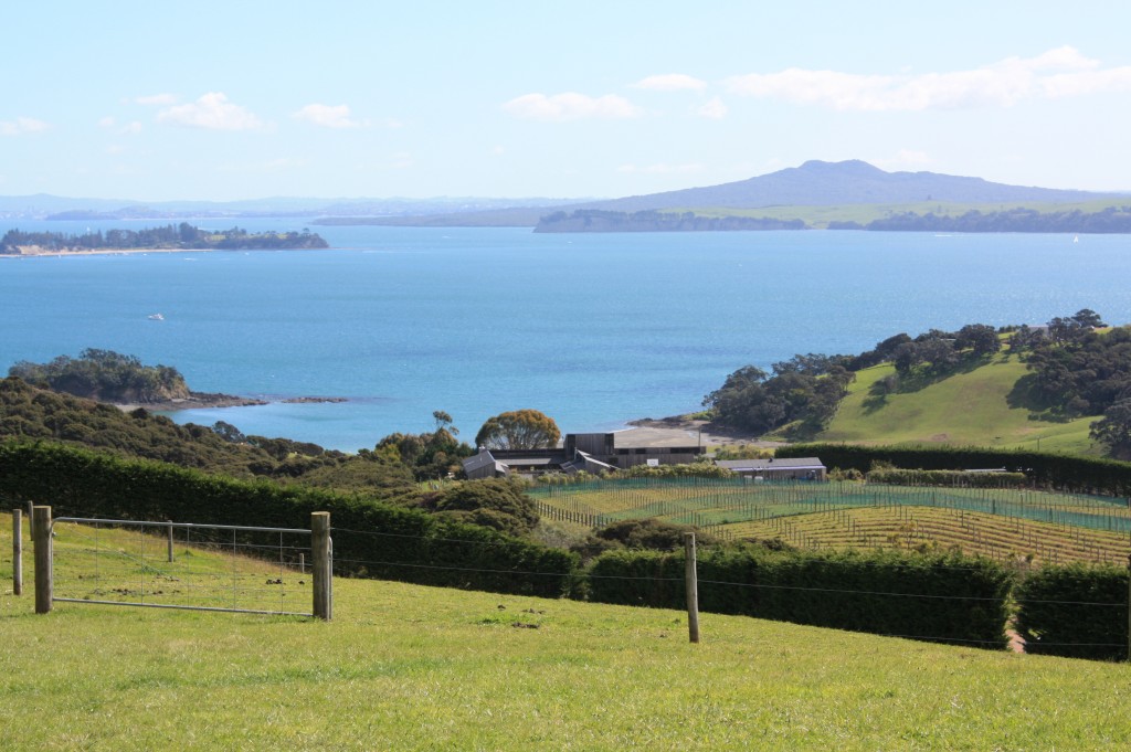 cronicas viajeras waiheke mudbrick